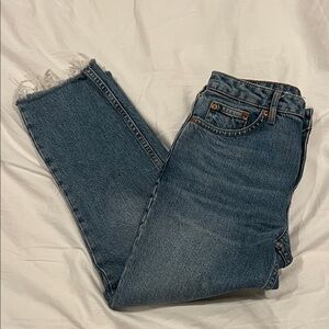 Topshop Women's Straight Leg Medium Wash
Jeans Size 28